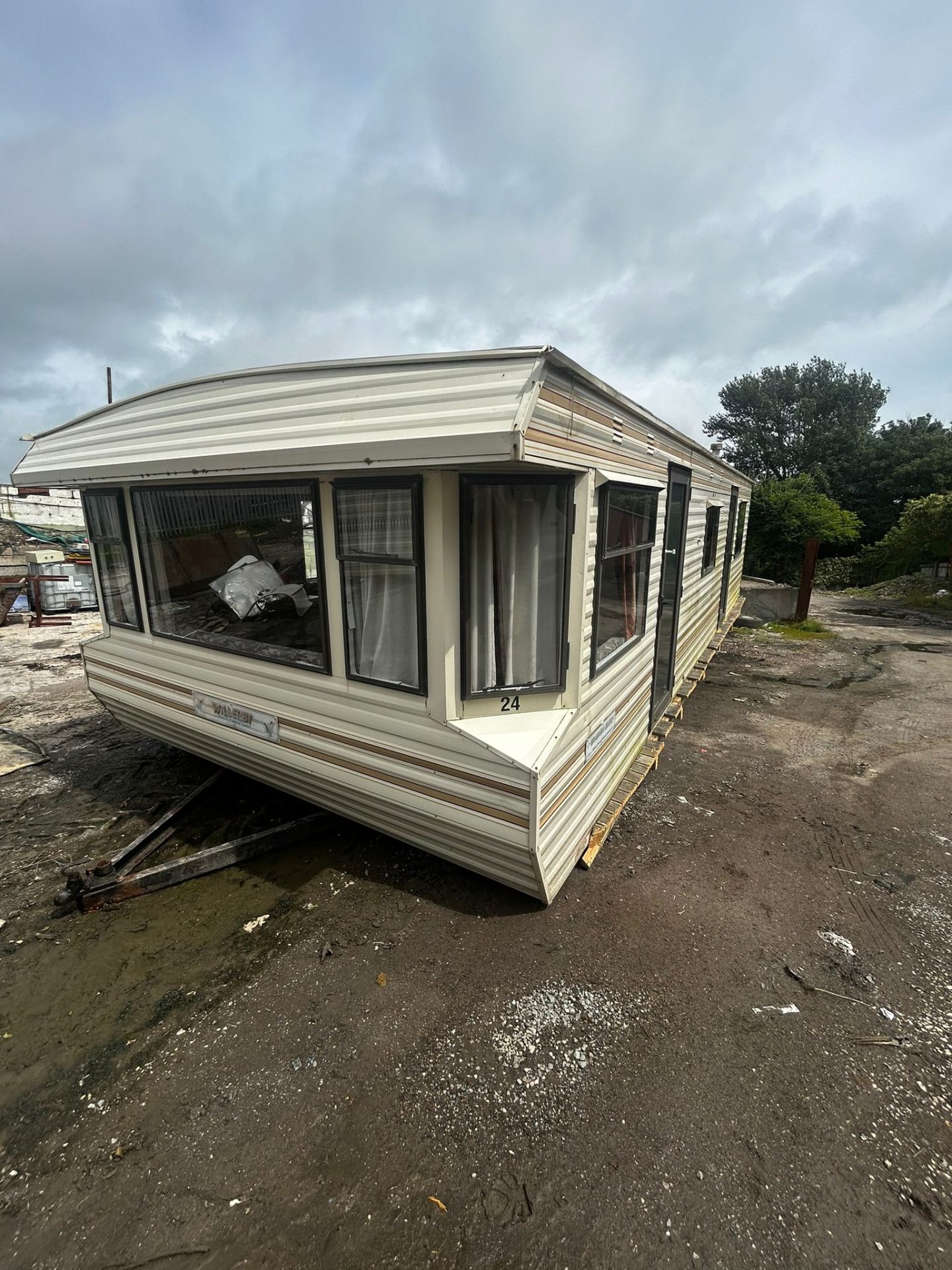 WILLERBY 28X12 STATIC CARAVAN HOLIDAY HOME 2 BED OFF SITE - Image 2