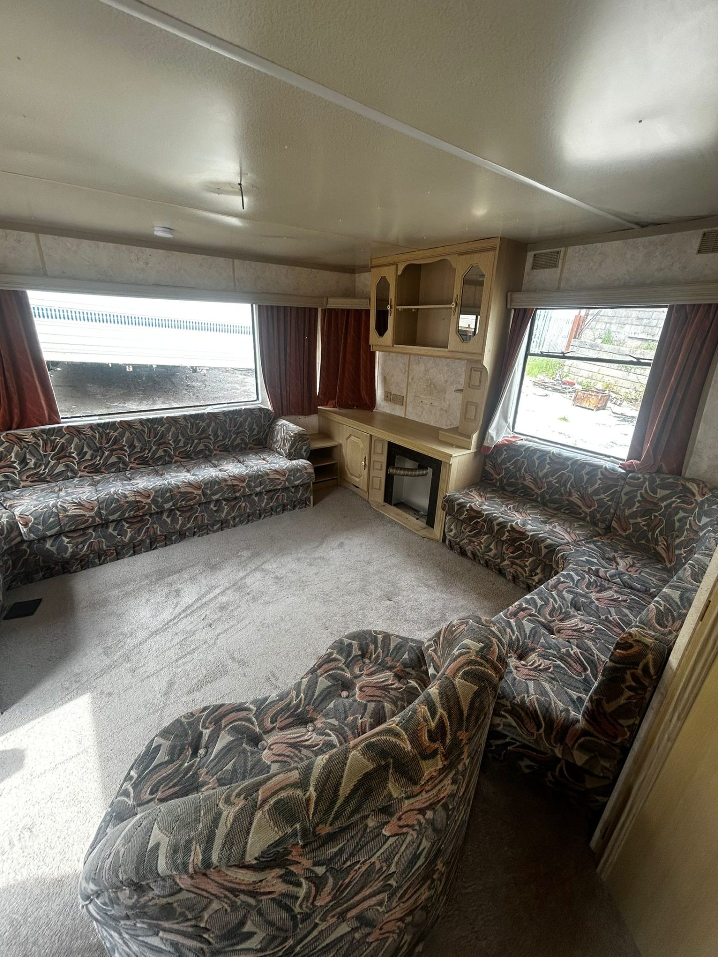WILLERBY 28X12 STATIC CARAVAN HOLIDAY HOME 2 BED OFF SITE - Image 10