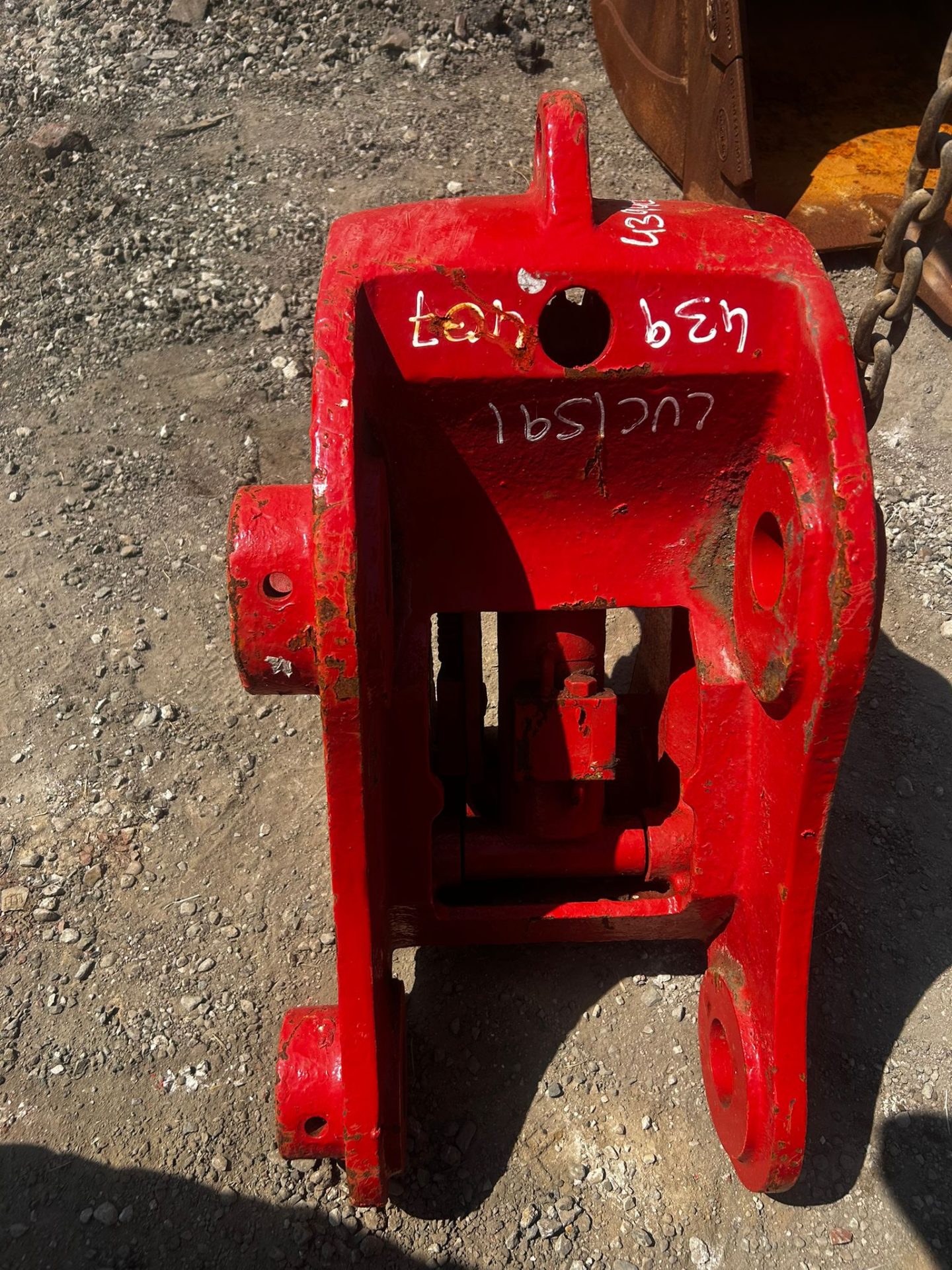 DROMONE HYDRAULIC QUICK HITCH 65MM PINS 13 TON EXCAVATOR DIGGER - Image 4