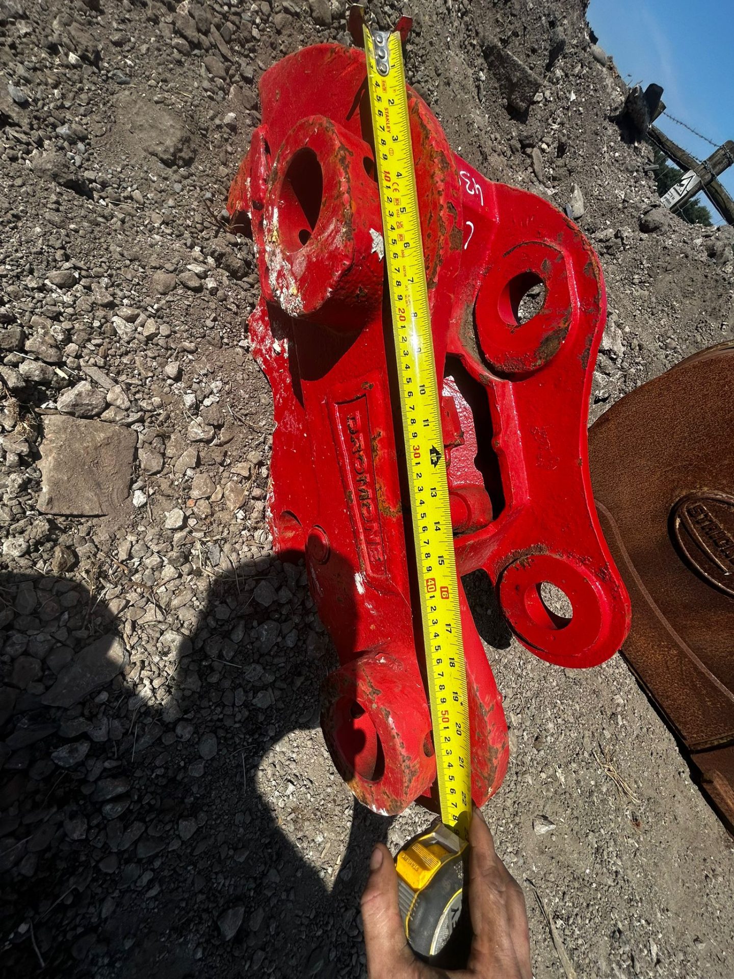 DROMONE HYDRAULIC QUICK HITCH 65MM PINS 13 TON EXCAVATOR DIGGER - Image 8