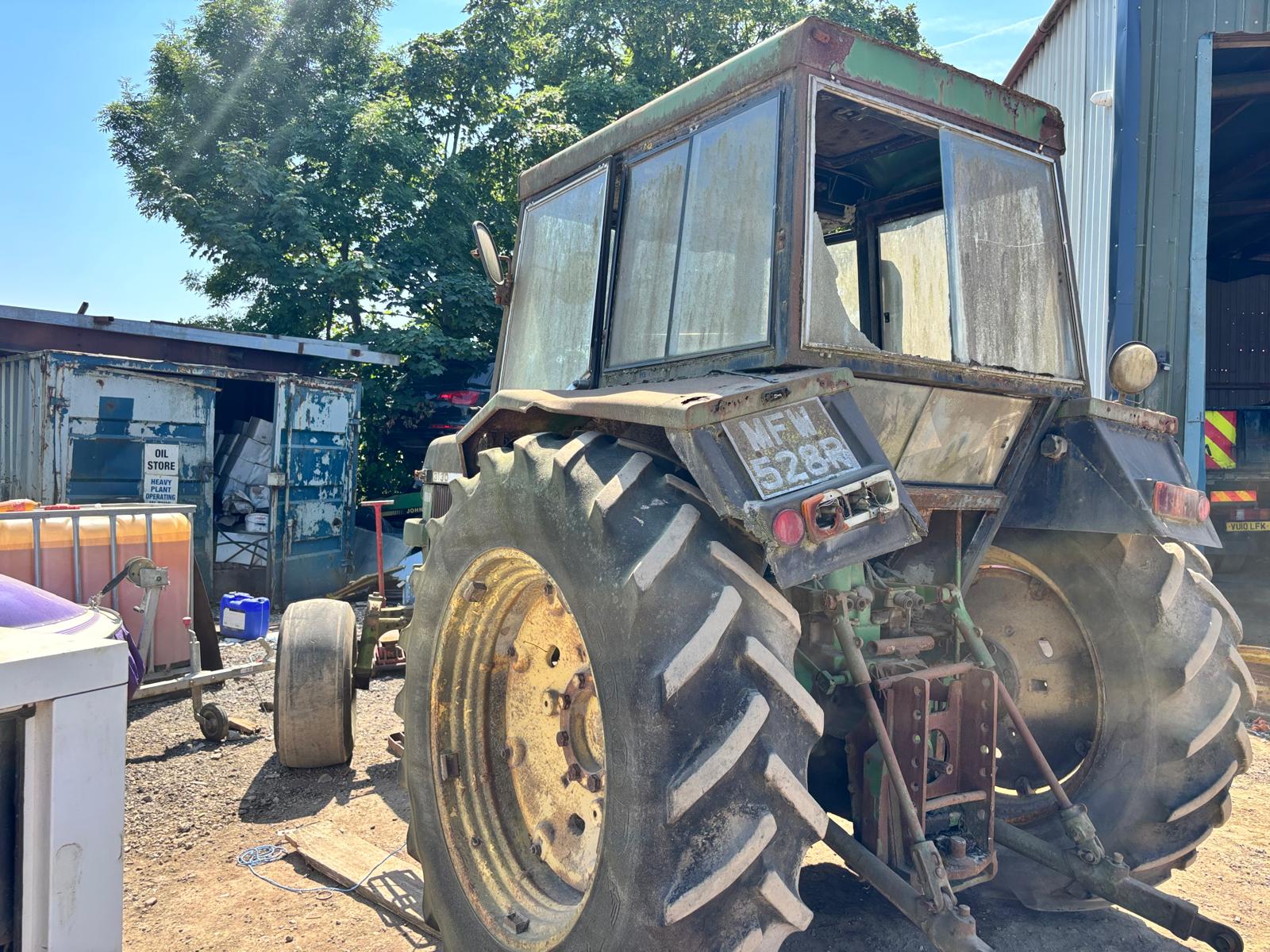 JOHN DEERE 3130 2WD TRACTOR SEIZED ENGINE SPARES REPAIRS - Image 5