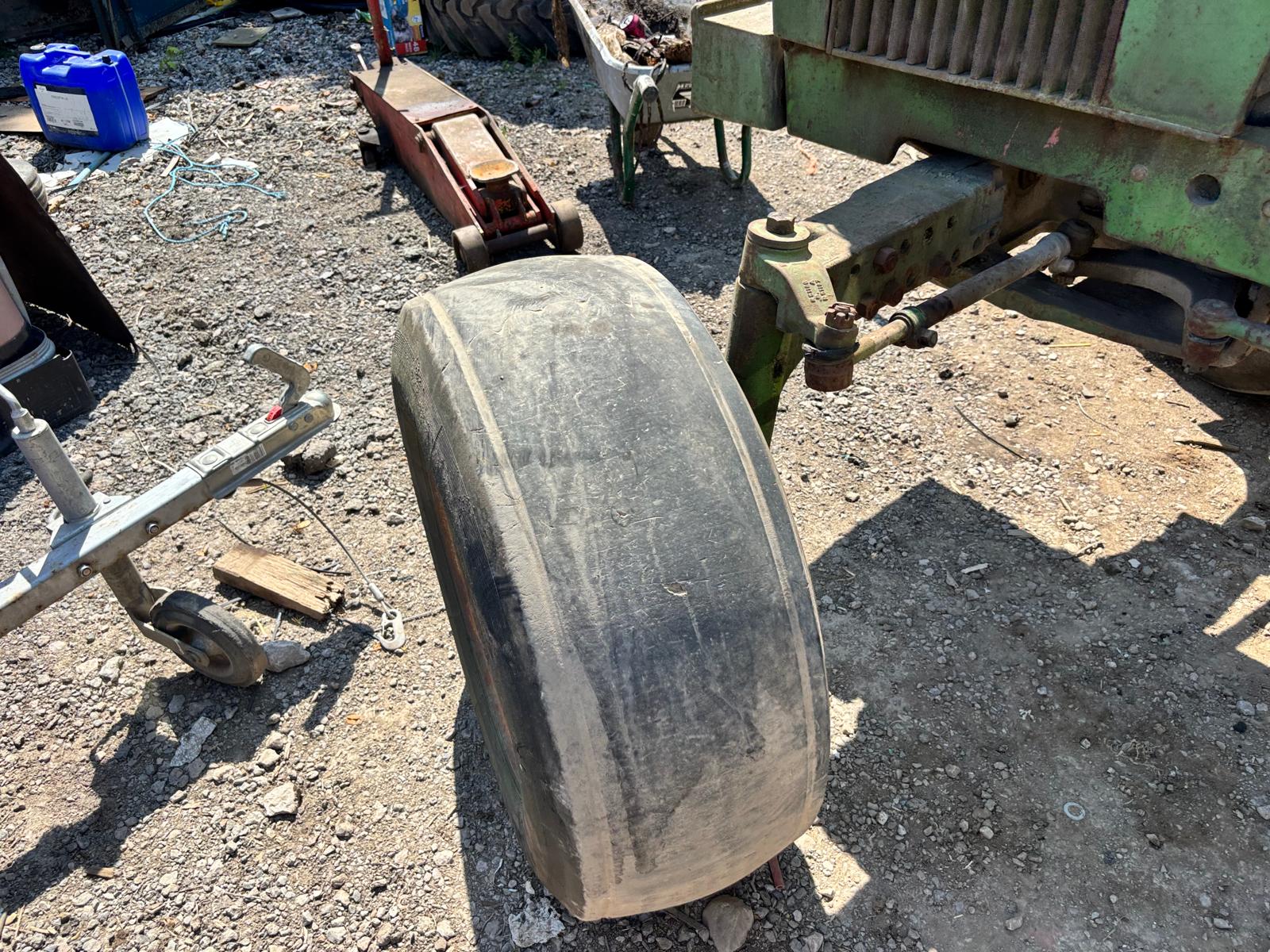 JOHN DEERE 3130 2WD TRACTOR SEIZED ENGINE SPARES REPAIRS - Image 6