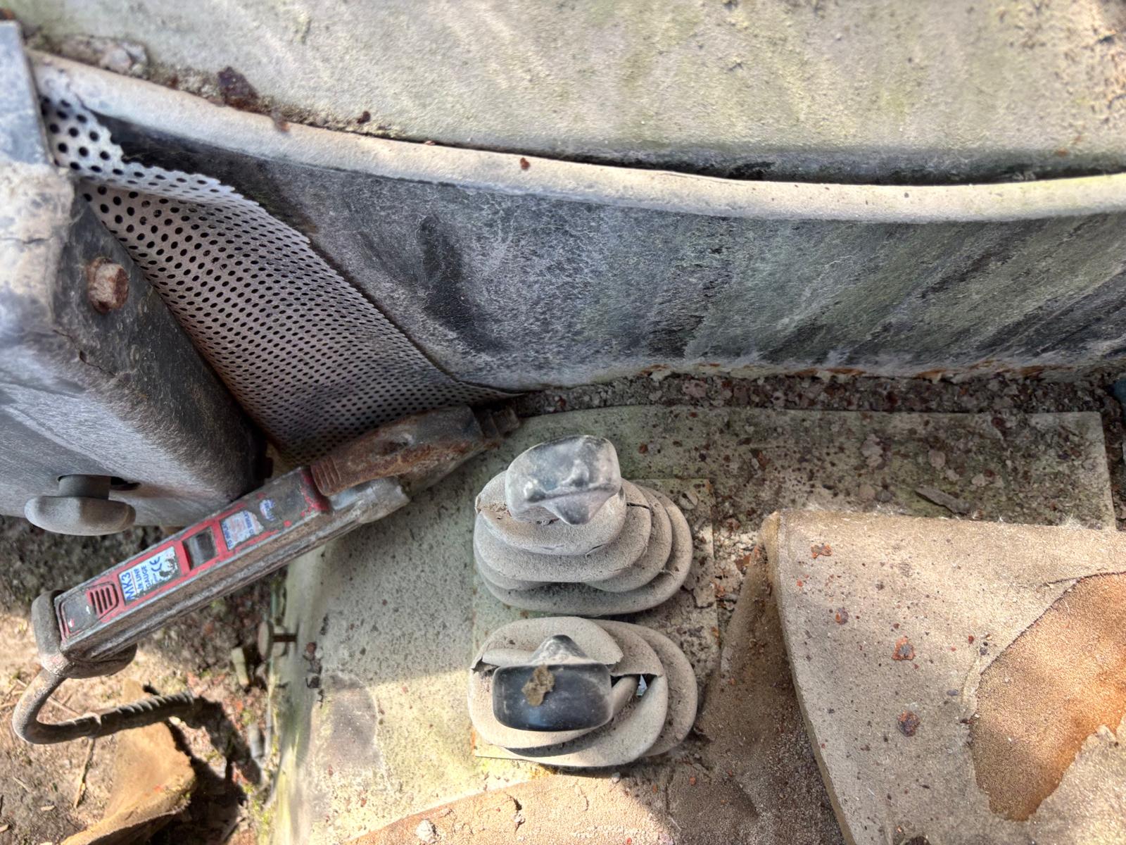 JOHN DEERE 3130 2WD TRACTOR SEIZED ENGINE SPARES REPAIRS - Image 16