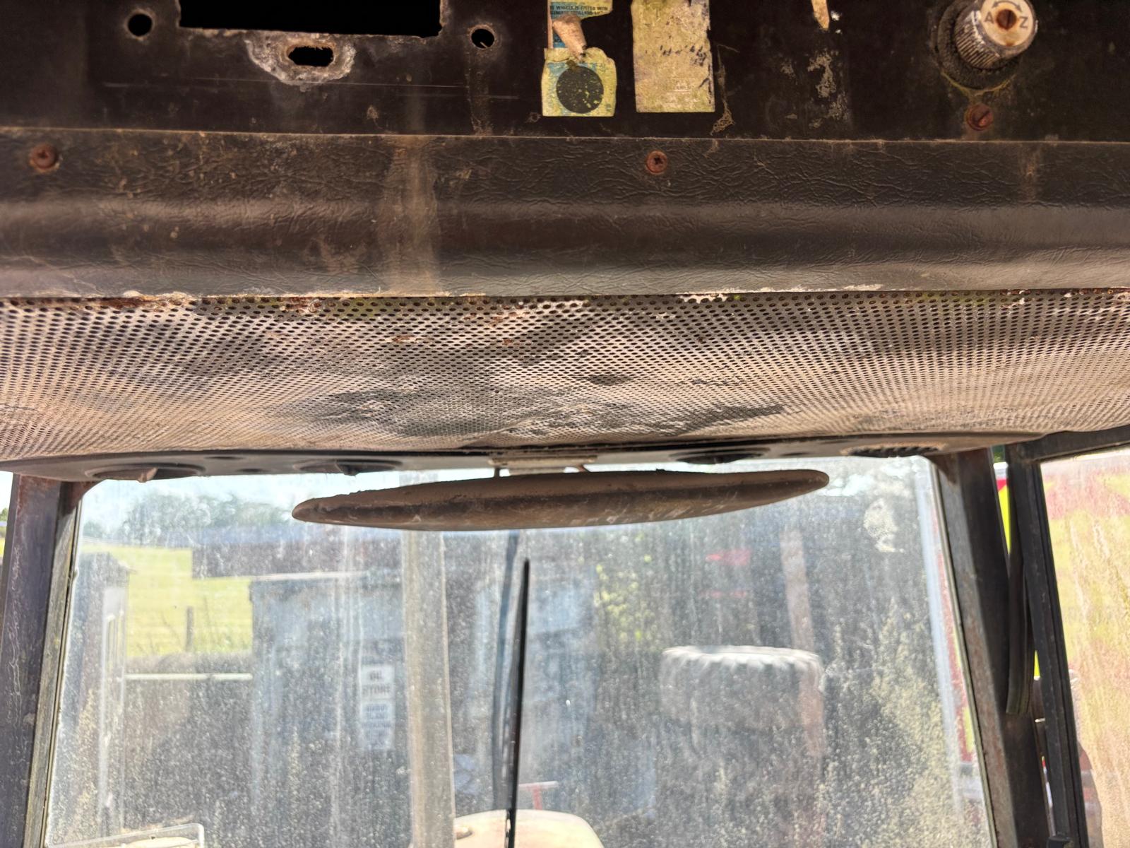 JOHN DEERE 3130 2WD TRACTOR SEIZED ENGINE SPARES REPAIRS - Image 18