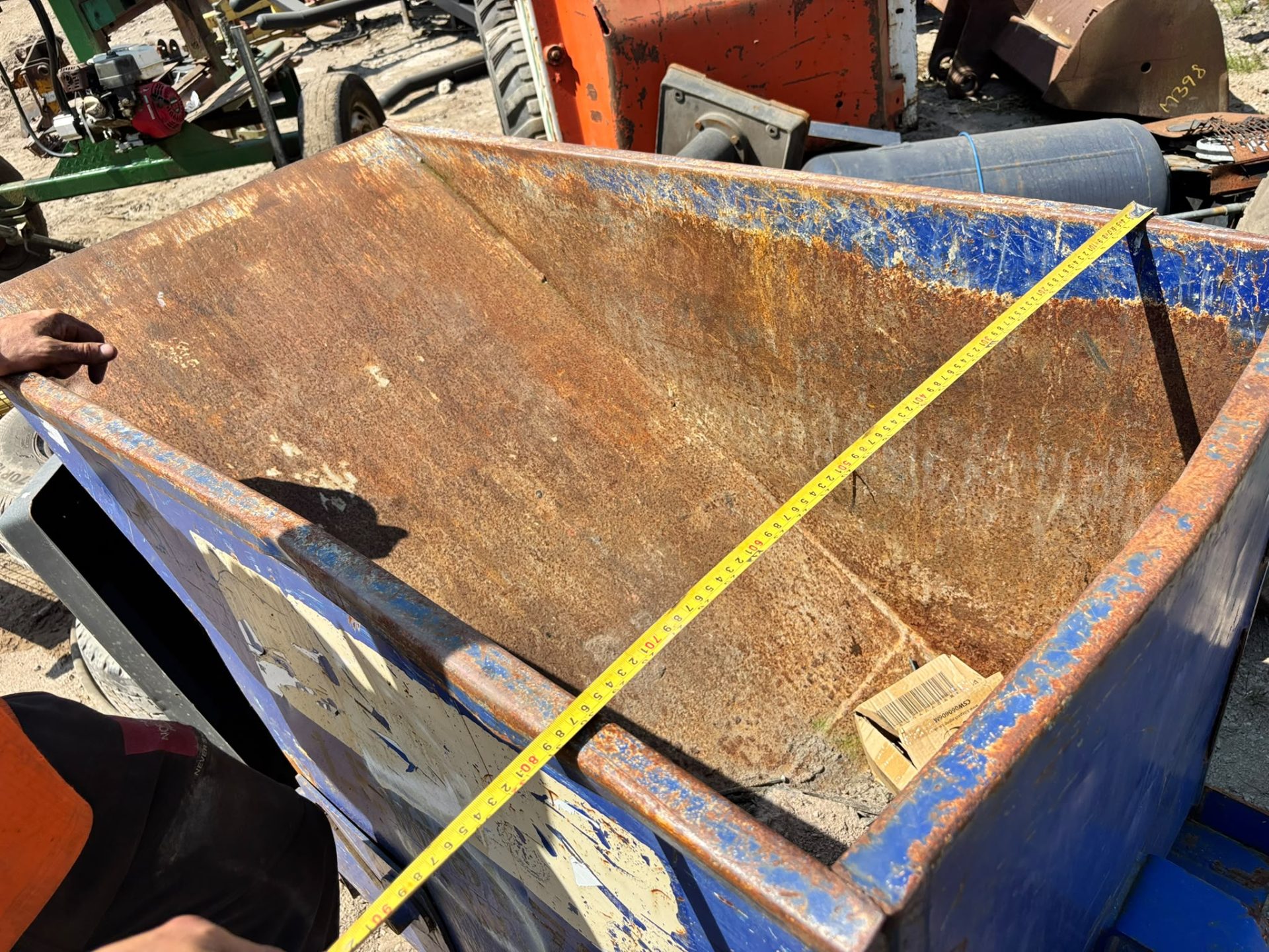 FORKLIFT SELF TIPPING SKIP RUBBLE WASTE BIN SITE YARD - Image 4