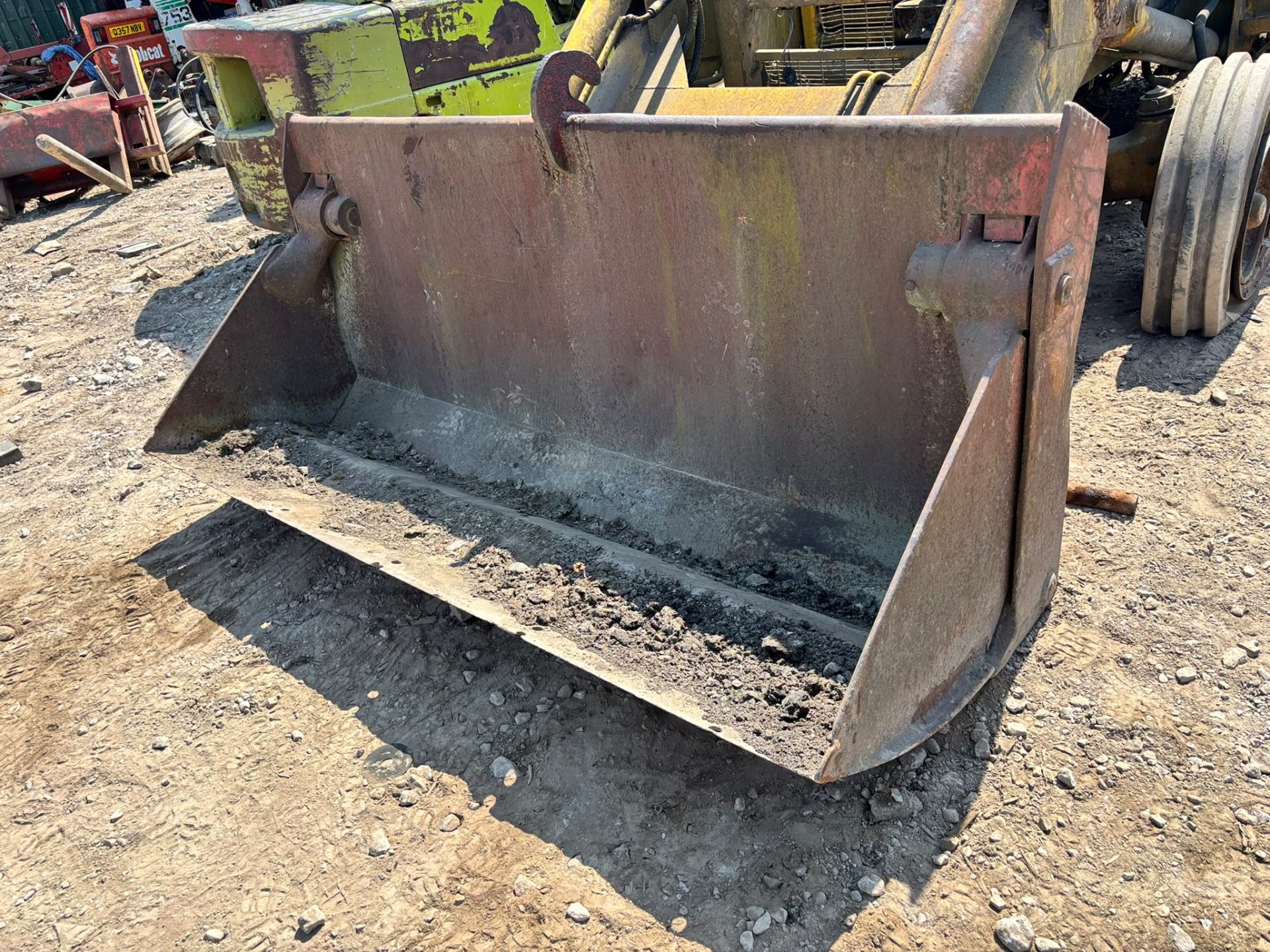 JCB 3C ORIGINAL 4 IN 1 LOADER BUCKET FOUR IN ONE BACKHOE