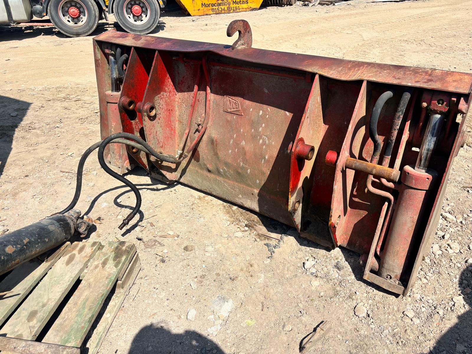 JCB 3C ORIGINAL 4 IN 1 LOADER BUCKET FOUR IN ONE BACKHOE - Image 2