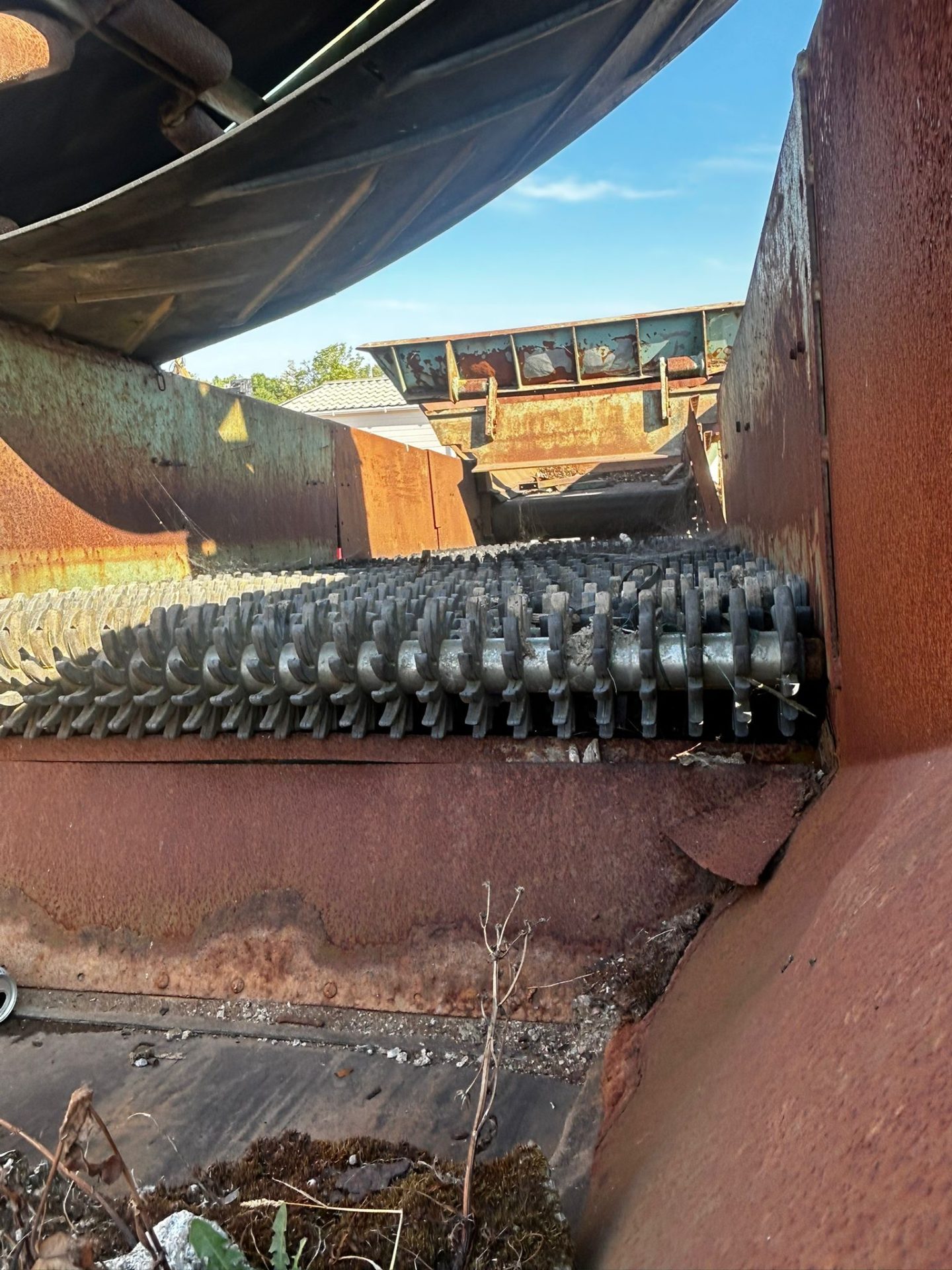 TAURUS MOBILE SCREENER 6 CYLINDER DEUTZ ENGINE CONVEYORS PROJECT - Image 8