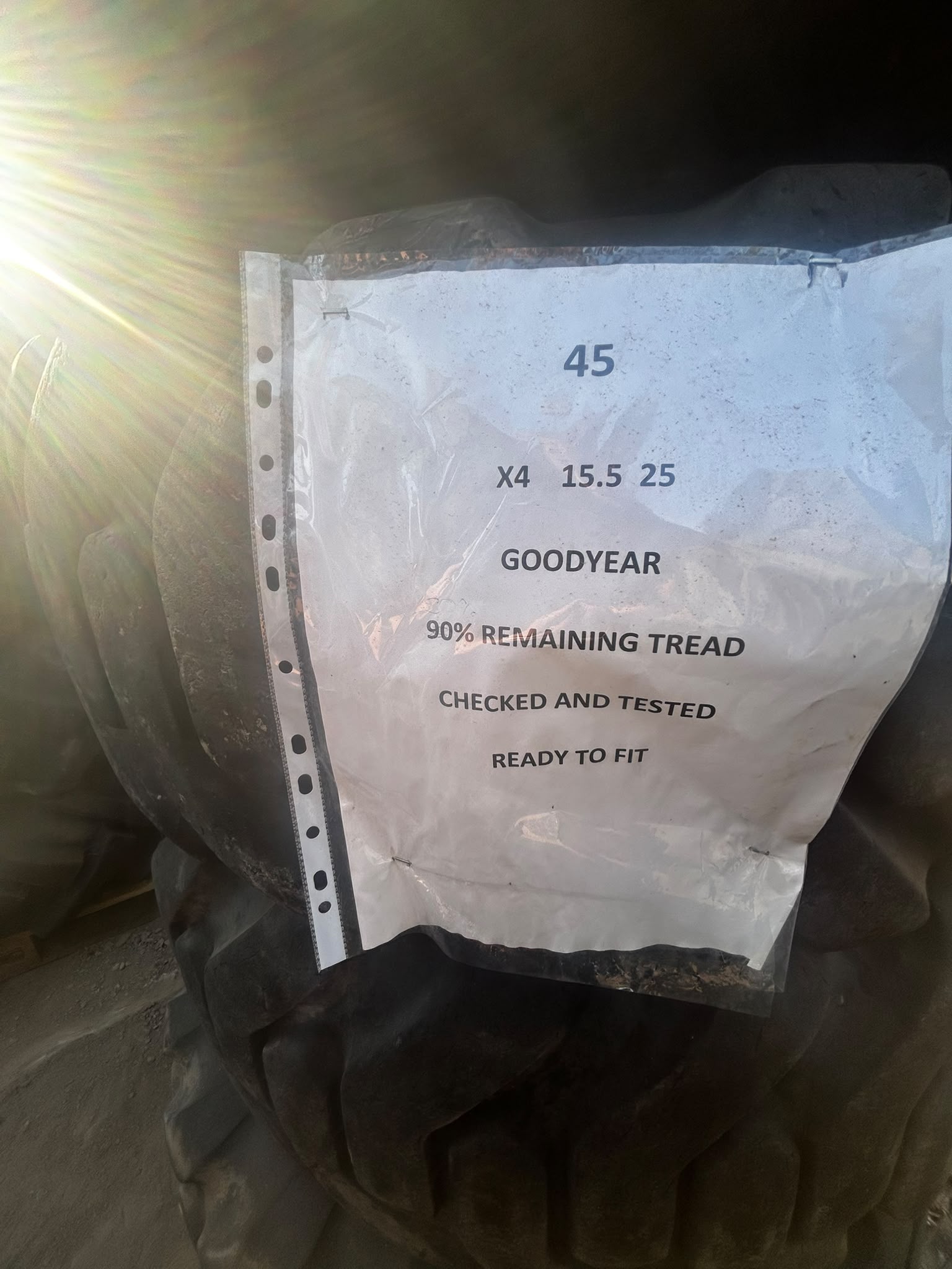 4X GOODYEAR 15.5-25 LOADALL TELEHANDLER TYRES 90% TREAD TRACTOR - Image 3