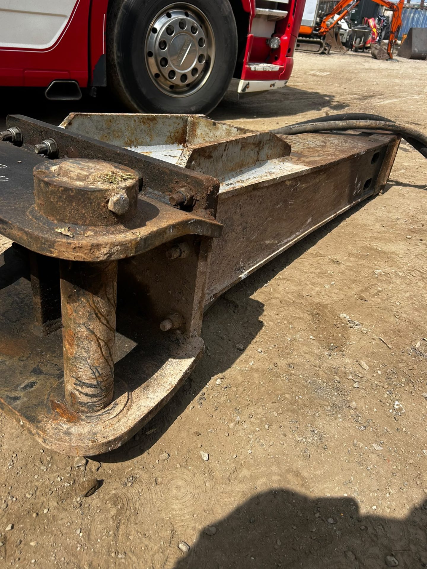 HYDRAULIC BREAKER PECKER 80MM PINS EXCAVATOR DIGGER FULLY WORKING - Image 4