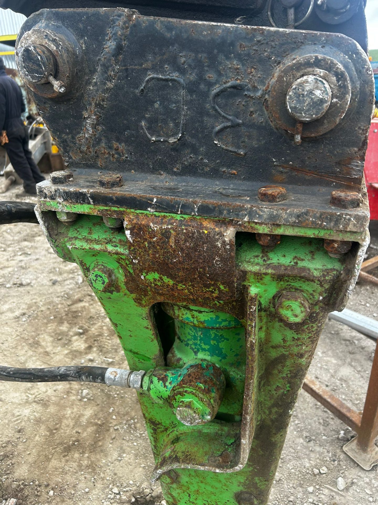 HYDRAULIC BREAKER PECKER 45MM PINS EXCAVATOR DIGGER ATTACHMENT - Image 3