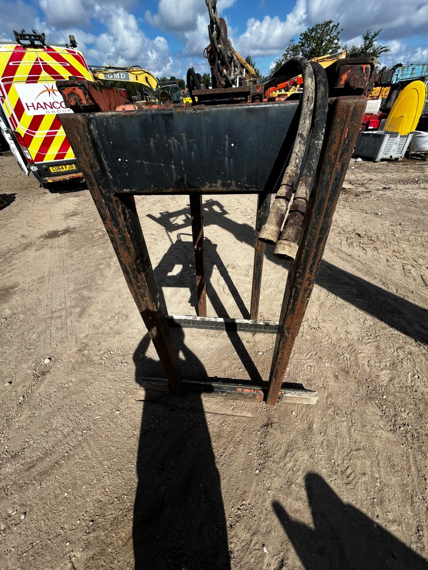 HYDRAULIC BRICK BLOCK GRAB – HIAB PALFINGER FASSI ATLAS CRANE - Image 2