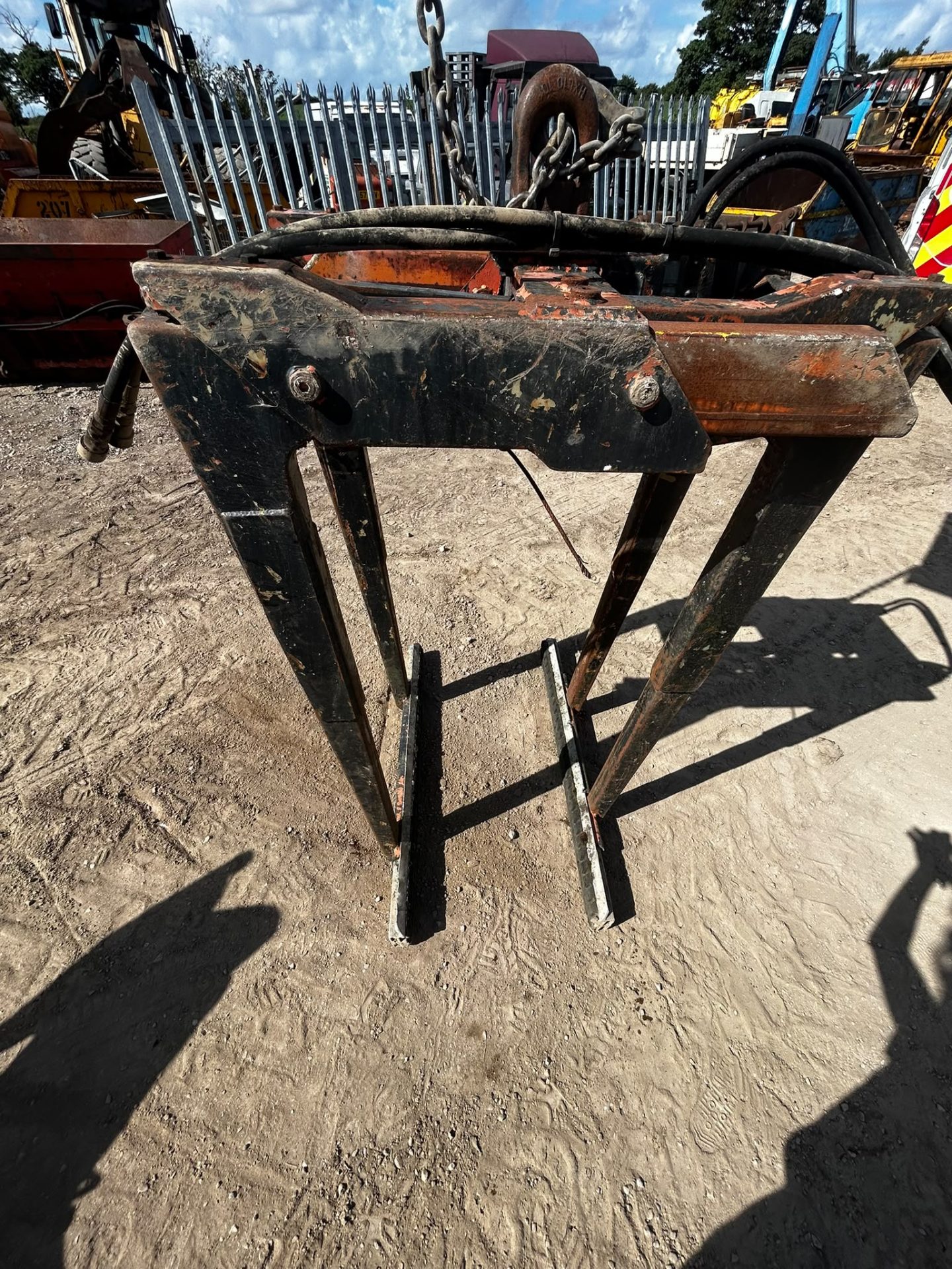 HYDRAULIC BRICK BLOCK GRAB – HIAB PALFINGER FASSI ATLAS CRANE
