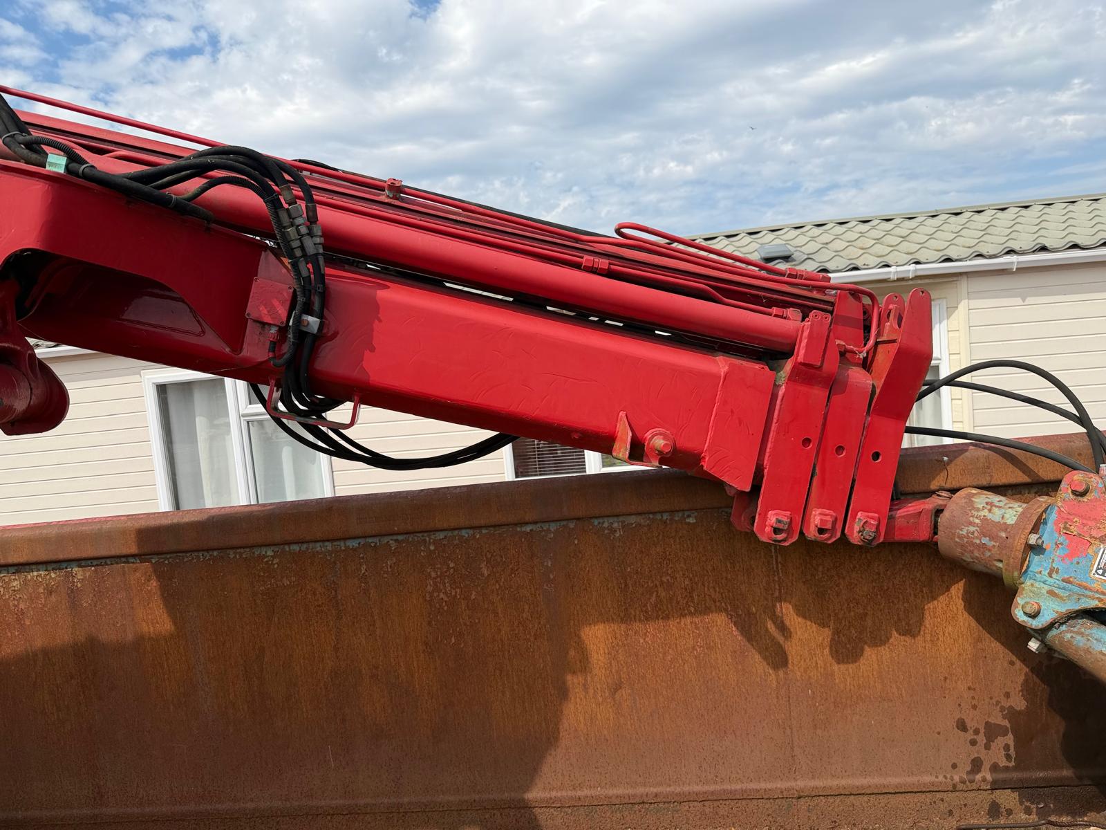 ROLL ON ROLL OFF SKIP HOOK LOADER GRAB WAGON TRUCK TEREX REMOTE CONTROL CRANE - Image 22