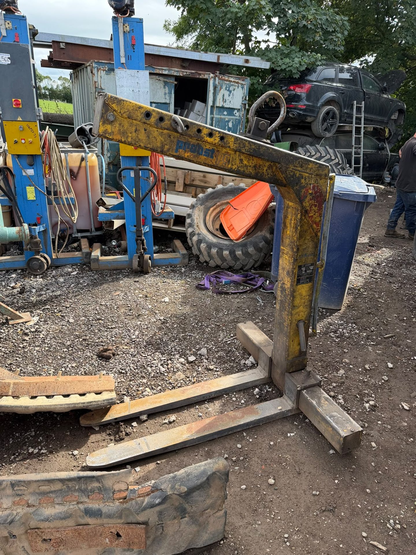 PROBST 2500KG ADJUSTABLE CRANE PALLET FORKS – HIAB LIFTING FORKS