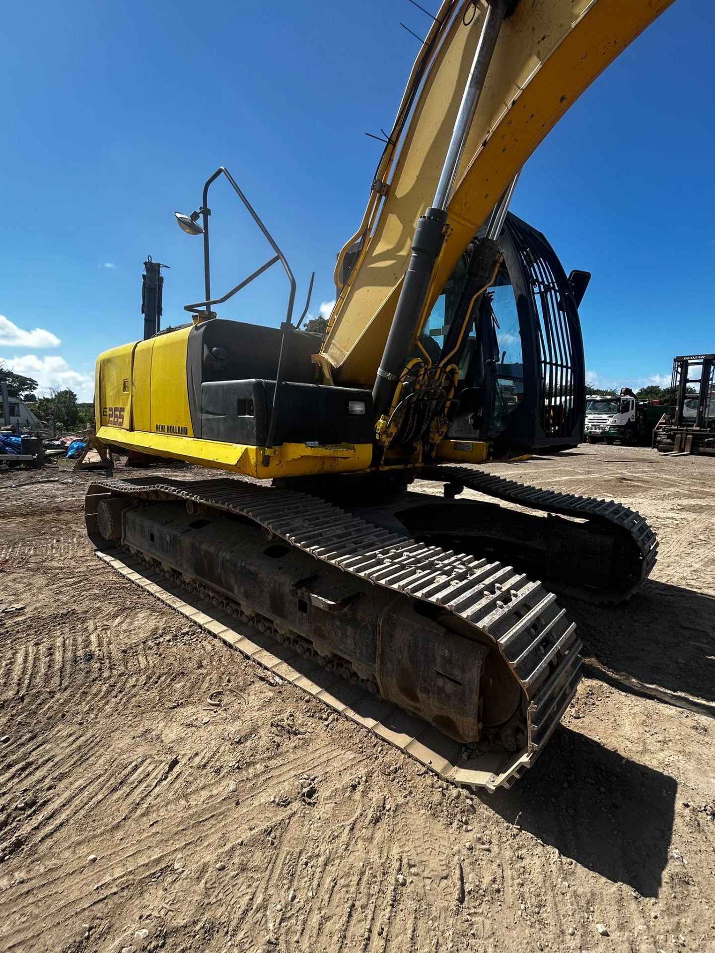 NEW HOLLAND E265C 26 TON TRACKED EXCAVATOR DOOSAN BOSS JCB HITACHI - Image 5