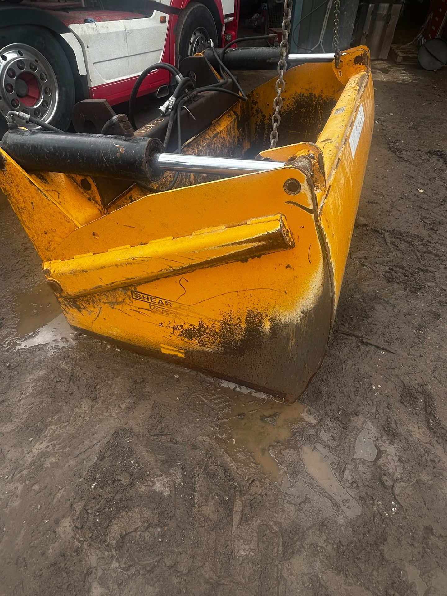 HYDRAULIC EXCAVATOR SHEAR GRAB BUCKET – 6FT 6IN WIDE – JCB BOSS HITACHI VOLVO - Image 11