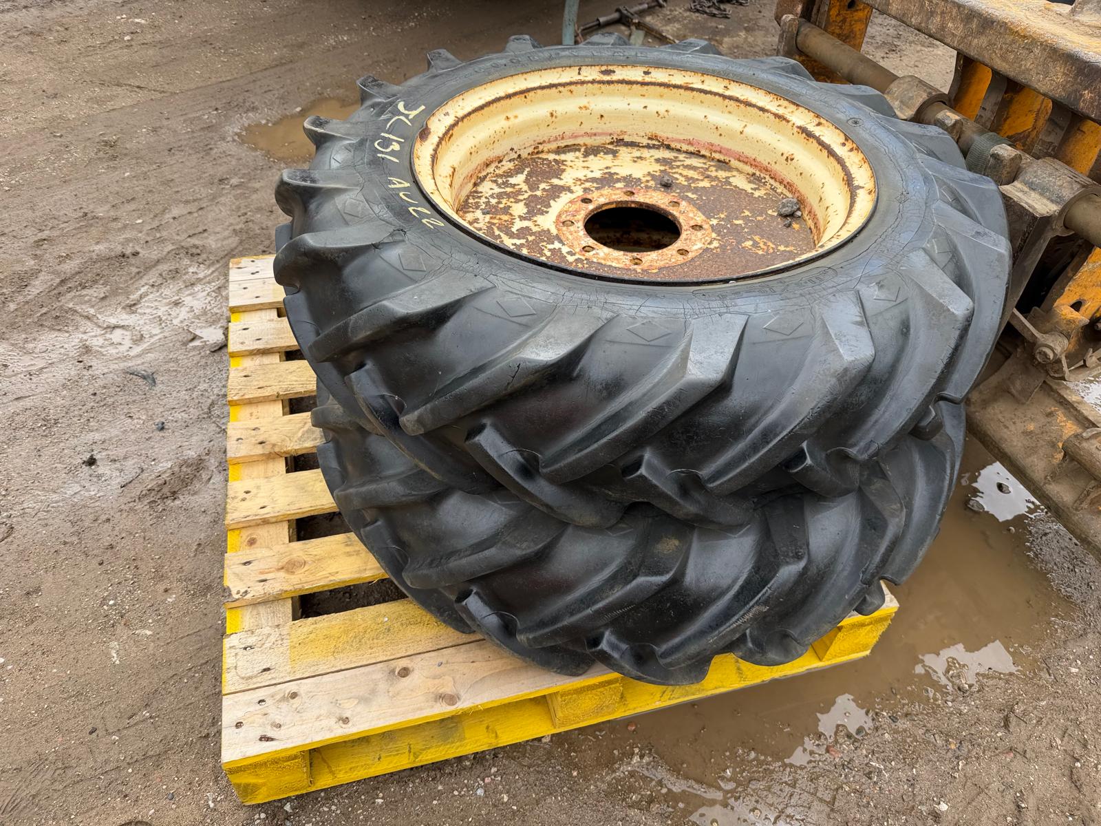 PAIR OF DAVID BROWN TRACTOR REAR WHEELS & TYRES 8-STUD VINTAGE FARM