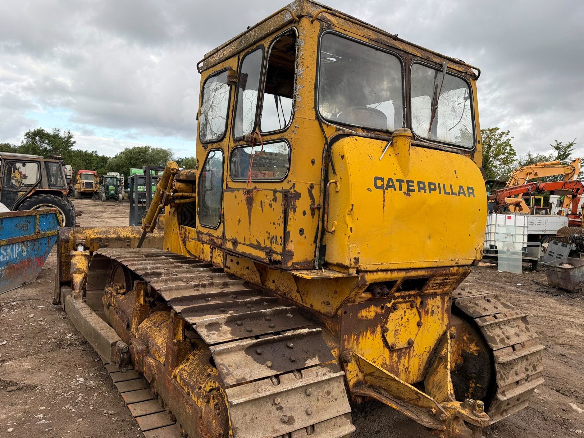 CATERPILLAR D6C CRAWLER DOZER TRACKED BULLDOZER STRAIGHT BLADE - Image 10