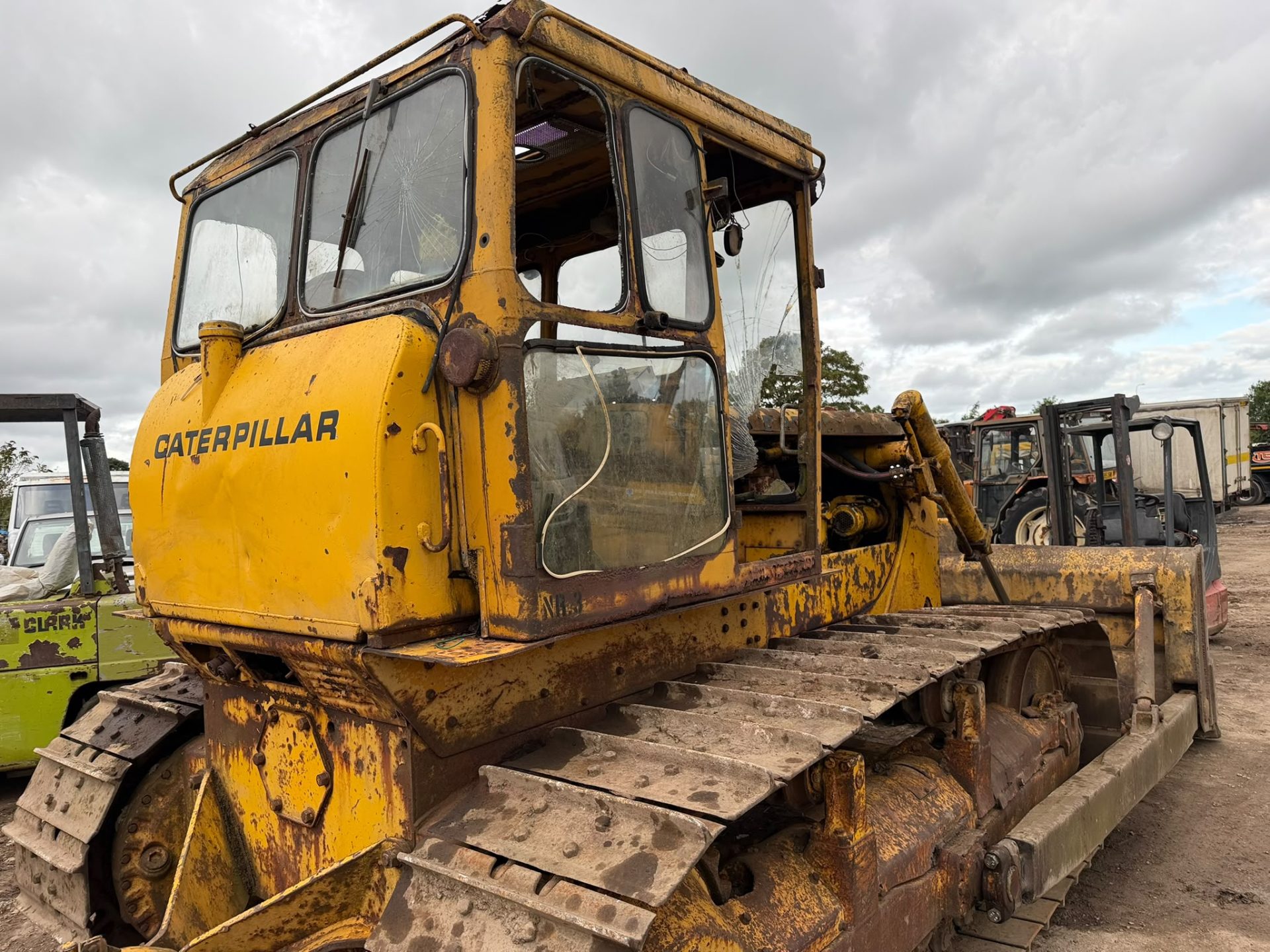 CATERPILLAR D6C CRAWLER DOZER TRACKED BULLDOZER STRAIGHT BLADE - Image 11