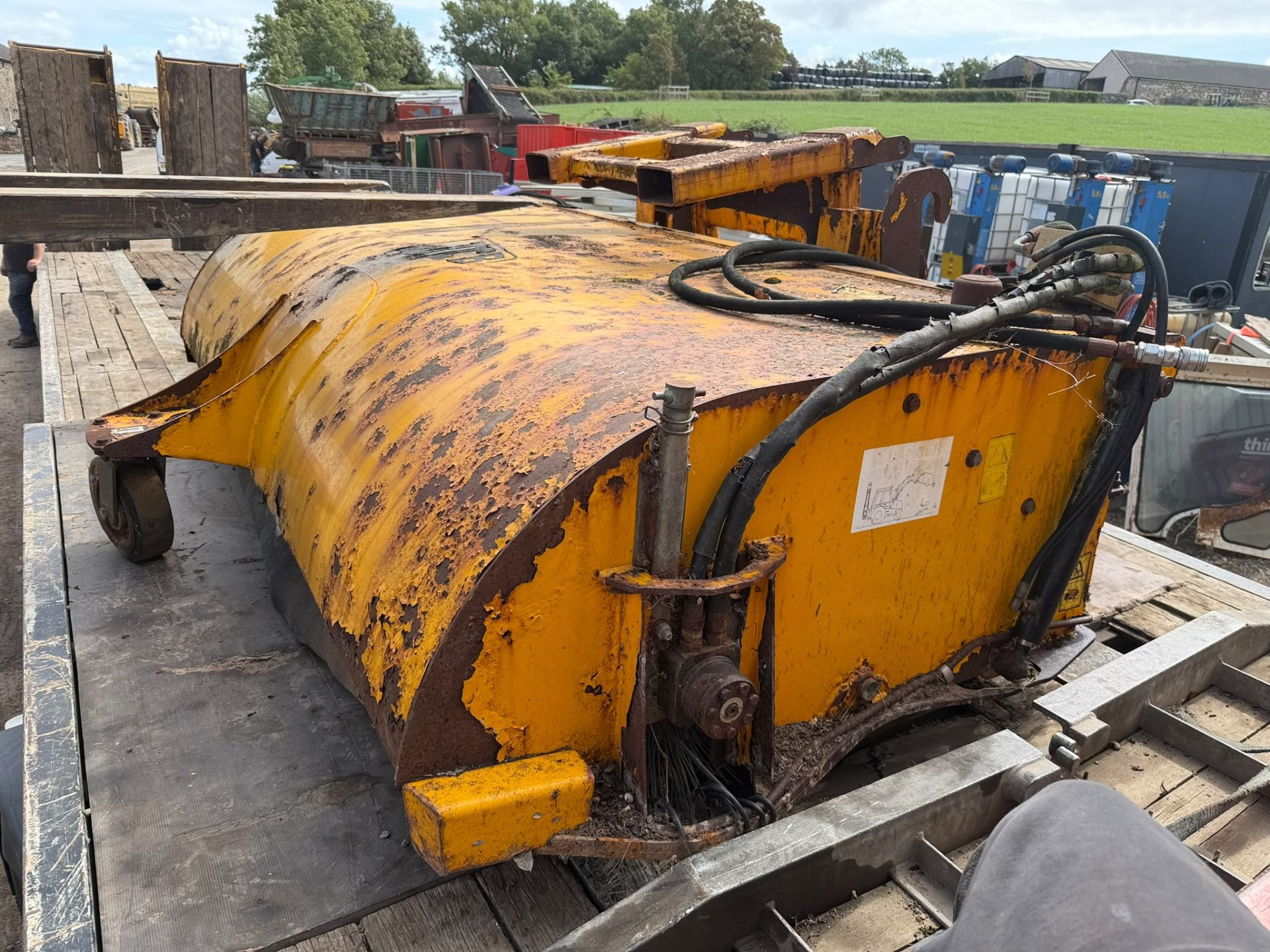 JCB SC240 ROAD SWEEPER BRUSH ATTACHMENT LOADALL TELEHANDLER FORKLIFT - Image 8