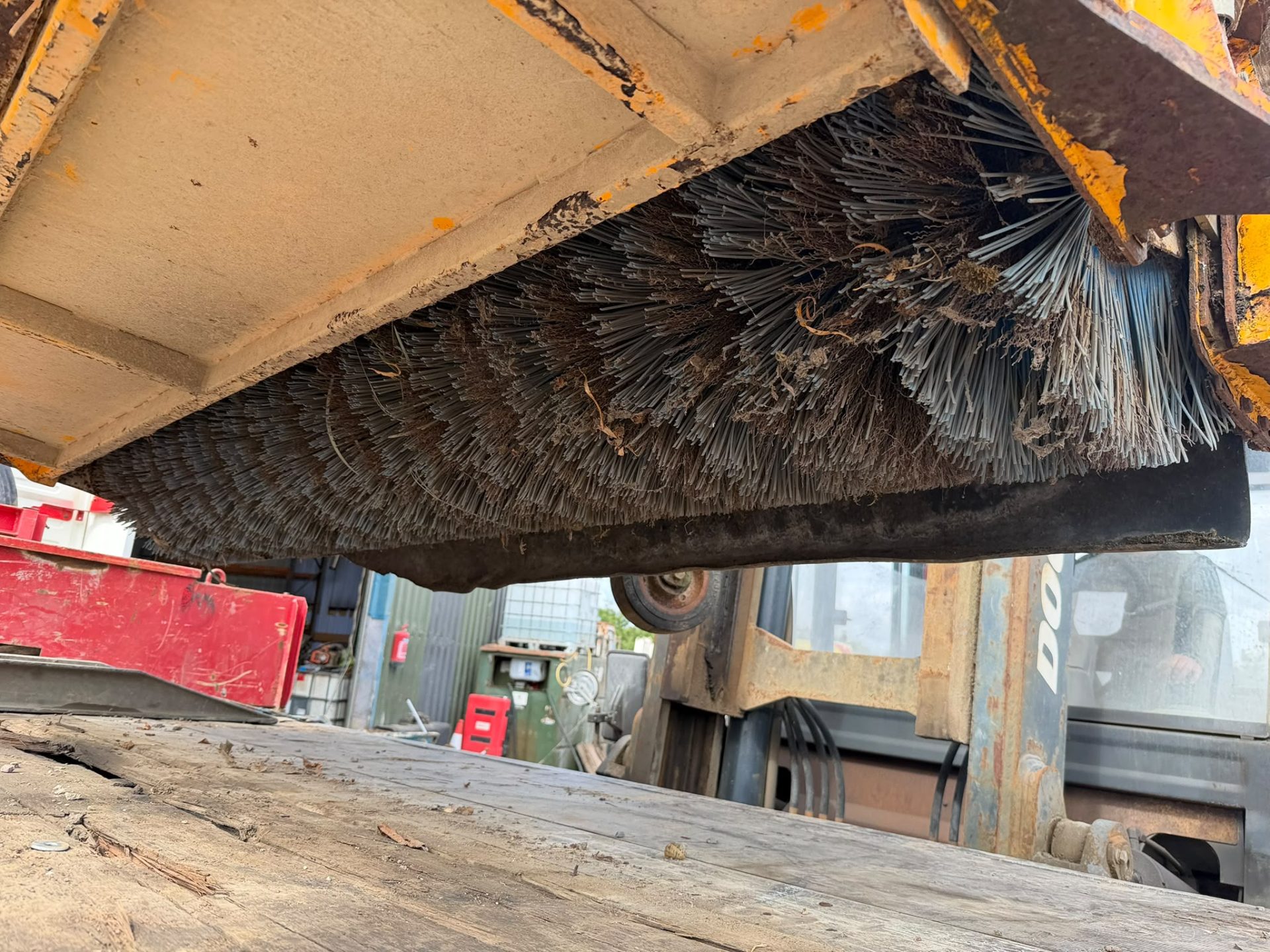 JCB SC240 ROAD SWEEPER BRUSH ATTACHMENT LOADALL TELEHANDLER FORKLIFT - Image 15