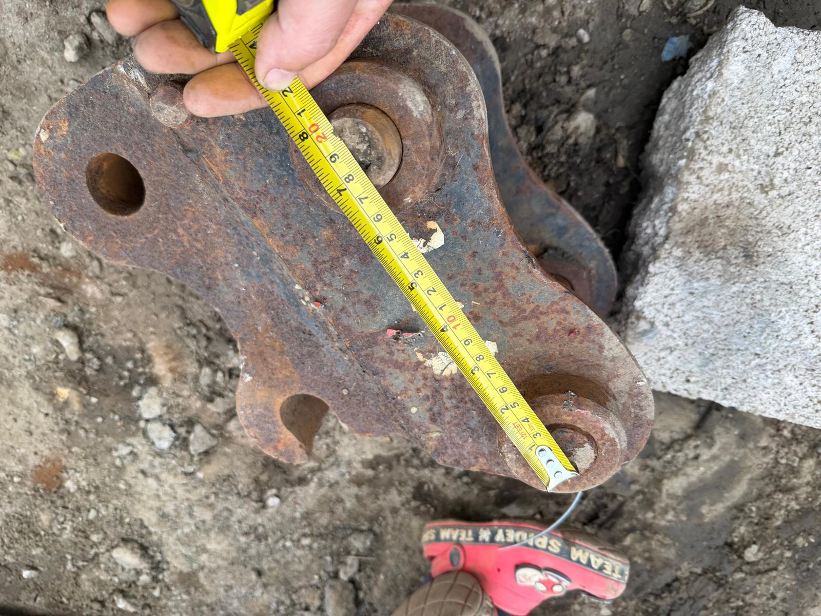 35MM PIN MANUAL QUICK HITCH MINI DIGGER EXCAVATOR BUCKET COUPLER - Image 4