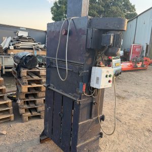 CARDBOARD BALER / VERTICAL WASTE COMPACTOR – 3 PHASE