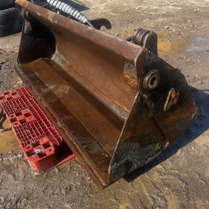 MCCONNEL 4-IN-1 BUCKET LOADER TRACTOR TELEHANDLER DIGGER GRAB