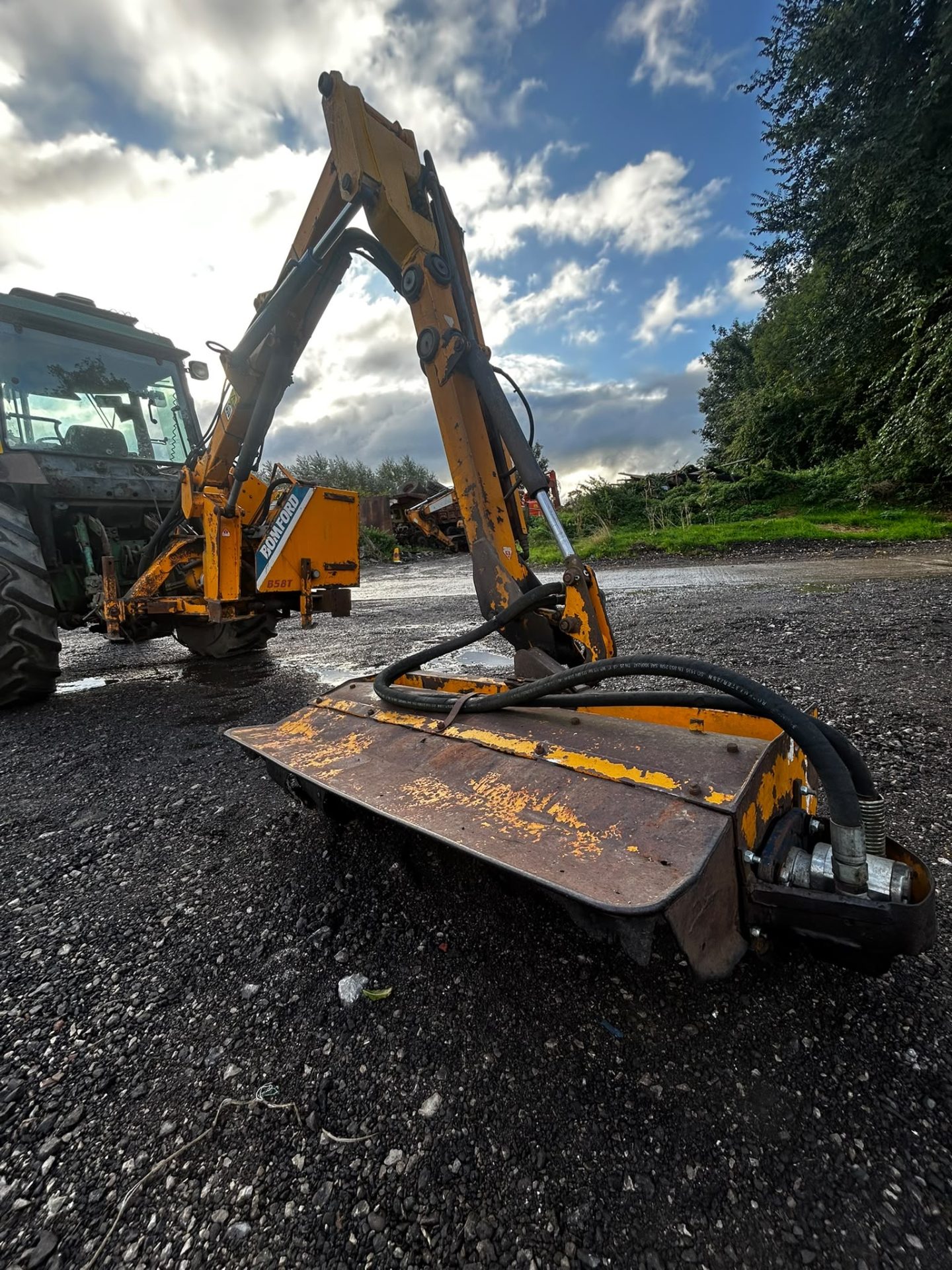 BOMFORD B58T HEDGE CUTTER FLAIL MOWER FOR TRACTOR ELECTRIC CONTROLS 3 PT LINKAGE - Image 10