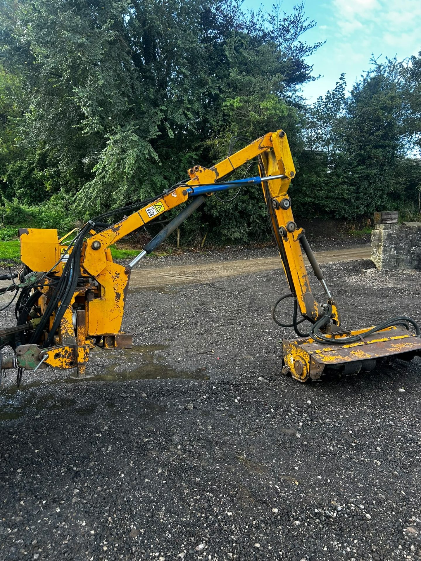 BOMFORD B58T HEDGE CUTTER FLAIL MOWER FOR TRACTOR ELECTRIC CONTROLS 3 PT LINKAGE