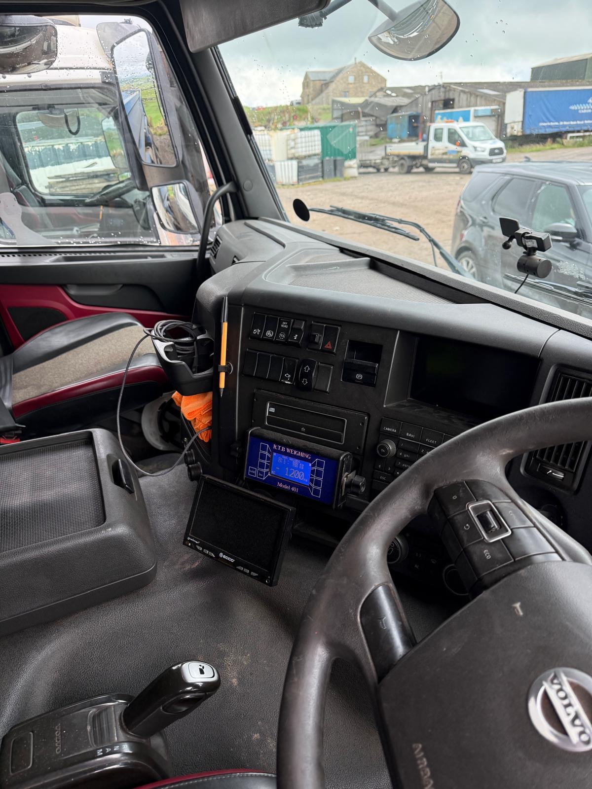 2014 VOLVO FMX 420 STEEL BODY 8X4 TYIPPER TRUCK WAGON LORRY TESTED UNTIL 31/3/27 - Image 9