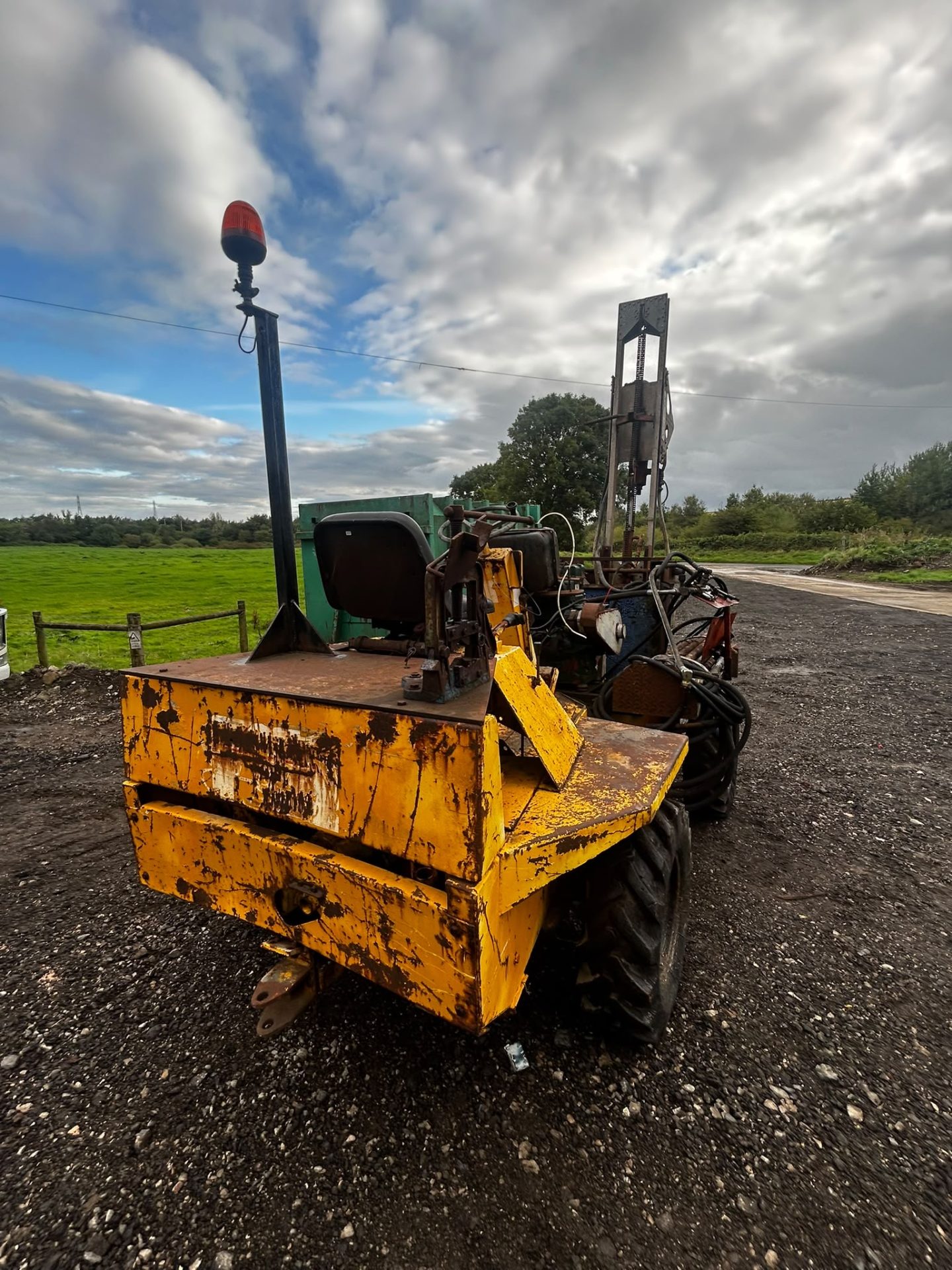 BENFORD 4 WHEEL DRIVE DUMPER MOLE DD2 PIPE DRILLING WATER PIPE BORING DRAIN RIG - Image 9