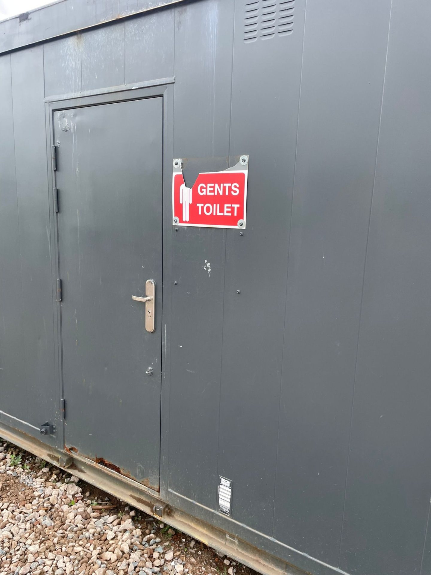 32FT X 10FT PORTABLE TOILET / WELFARE BLOCK – SITE TOILETS – SHOWER – URINAL - Image 11