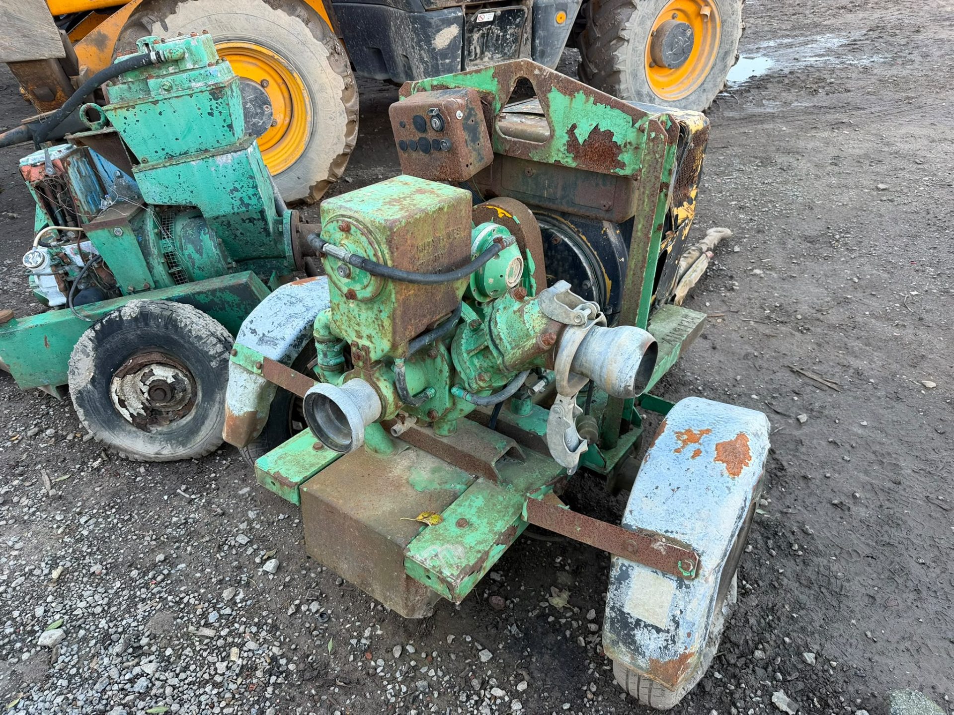 2 X DIESEL WATER PUMPS LISTER ENGINE SPARES REPAIR JOB LOT INDUSTRIAL - Image 7