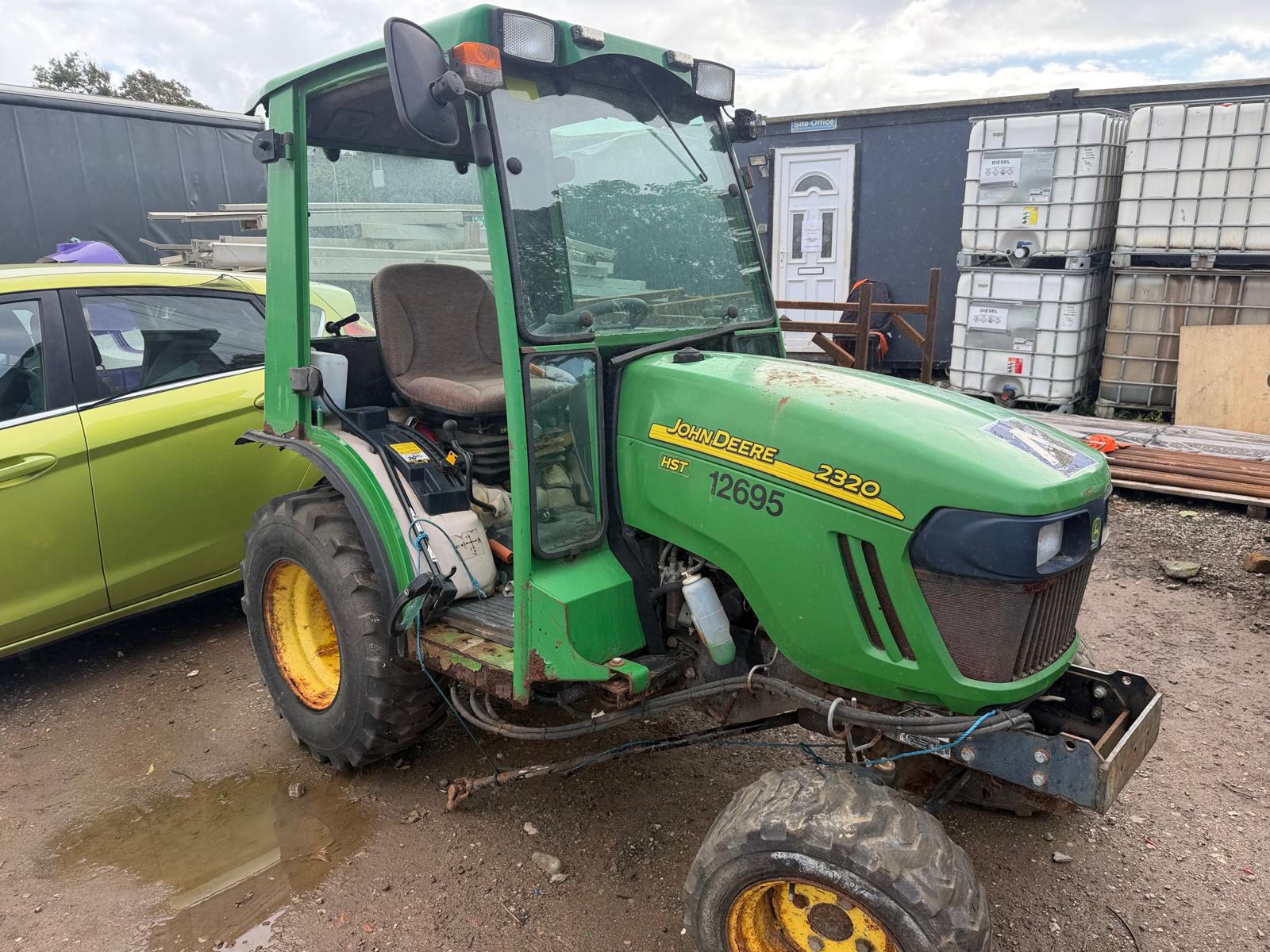 2011 JOHN DEERE 2320 COMPACT TRACTOR YANMAR ENGINE SPARES REPAIR 700 HOURS - Image 3