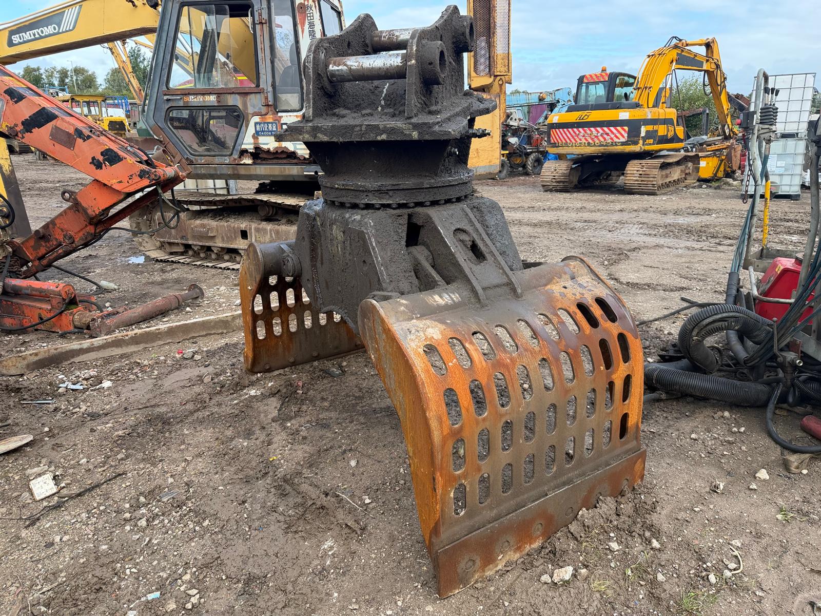 JCB SELECTOR GRAB SELECTA GRAPPLE WASTE HANDLING RECYCLING DIGGER EXCAVATOR ATTACHMENT - Image 2