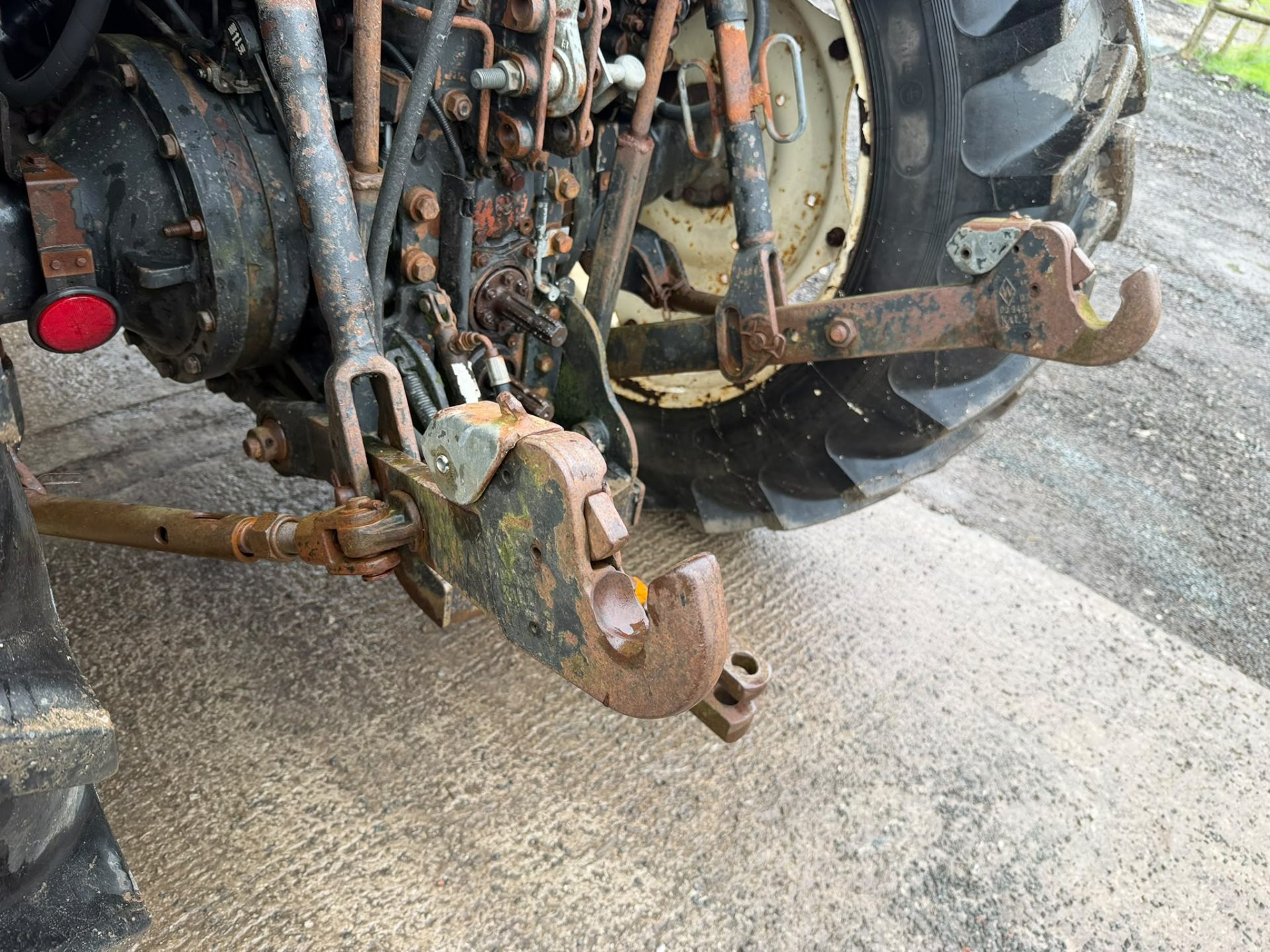 1997 LAMBORGHINI PREMIUM 1060 4WD FARM AGRICULTURAL DIESEL TRACTOR 7,500 HOURS - Image 9
