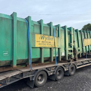 33 YARD ROLL ON ROLL OFF ENCLOSED SKIP BIN RO RO HOOK LOADER WASTE BIN WASTE