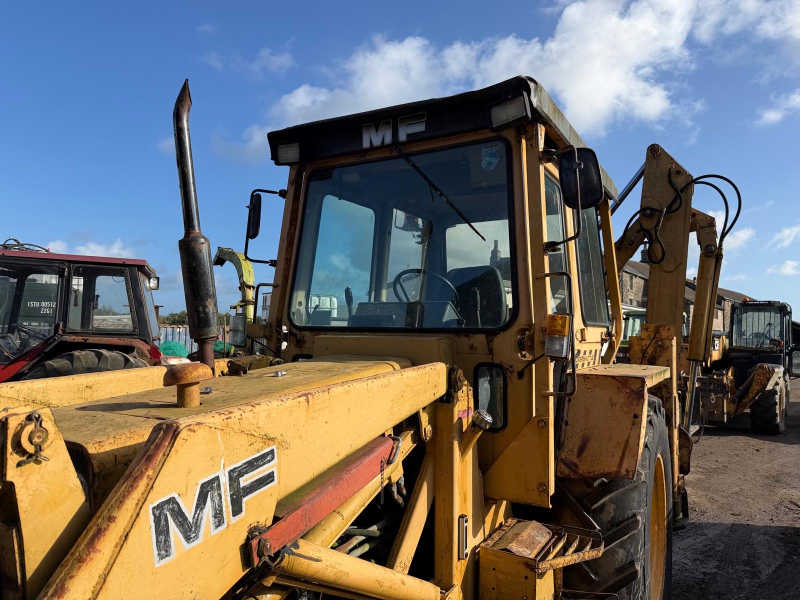 MASSEY FERGUSON 50D 4X4 BACKHOE LOADER DIGGER POWER SHUTTLE EXTENDAHOE - Image 16